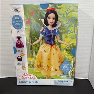 Disney Princess Snow White Doll - Blue and Yellow Dress
